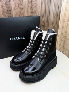 ЖЕНСКИЕ ЧЕРНЫЕ КОЖАНЫЕ БОТИНКИ С МЕХОМ CHANEL ЖЕНСКИЕ ЧЕРНЫЕ КОЖАНЫЕ БОТИНКИ С МЕХОМ CHANEL