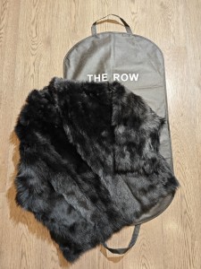 ЖЕНСКАЯ ЧЕРНАЯ ШУБА THE ROW