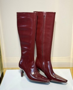 ЖЕНСКИЕ БОРДОВЫЕ КОЖАНЫЕ САПОГИ SAINT LAURENT