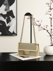 КОЖАНАЯ СУМКА CHANEL MINI FLAP BAG БЕЖЕВАЯ