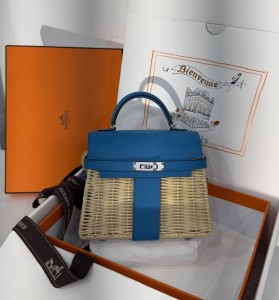 Hermes Kelly Picnic 20 cm