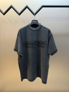 Футболка Balenciaga
