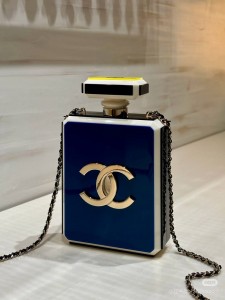 Chanel 25 C