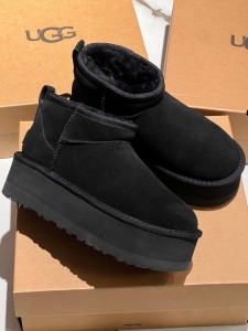 Классические Ugg на платформе