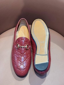 Лоферы Gucci