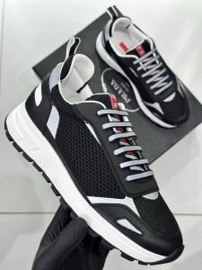 Кроссовки Prada
