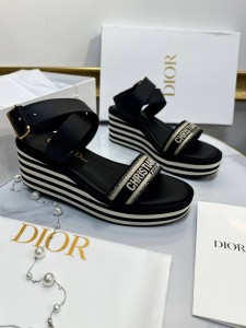 Босоножки Dior