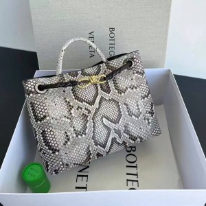 Bottega Veneta Andiamo Shoulder Bag  Python 32