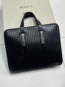 Портфель Bottega Veneta