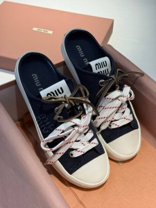 Мюли Miu Miu
