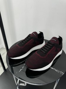 Кроссовки Kiton