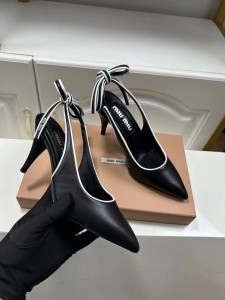 Босоножки Miu Miu