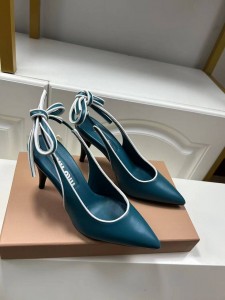 Босоножки Miu Miu