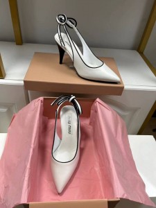 Босоножки Miu Miu