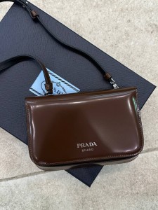 Сумка Prada