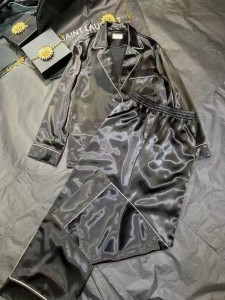 Костюм Ermanno Scervino